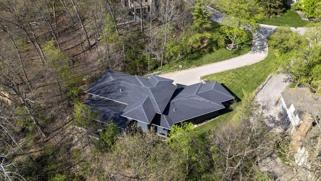 101 Lake Bluff Drive, Columbus, OH 43235