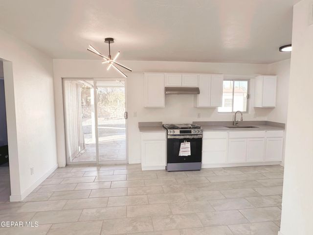 11531 MEADOWBROOK Drive, El Paso, TX 79936