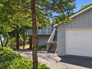 30322 Live Oak Road, Running Springs, CA 92382