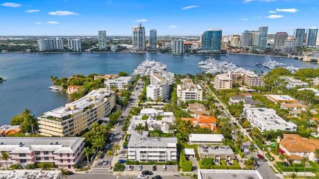 401 Peruvian Avenue 1010, Palm Beach, FL 33480