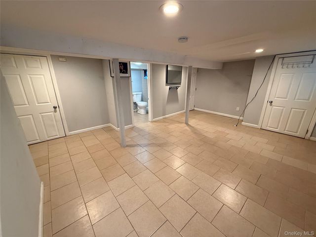 15 Mirin Avenue, Roosevelt, NY 11575