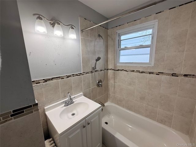 15 Mirin Avenue, Roosevelt, NY 11575