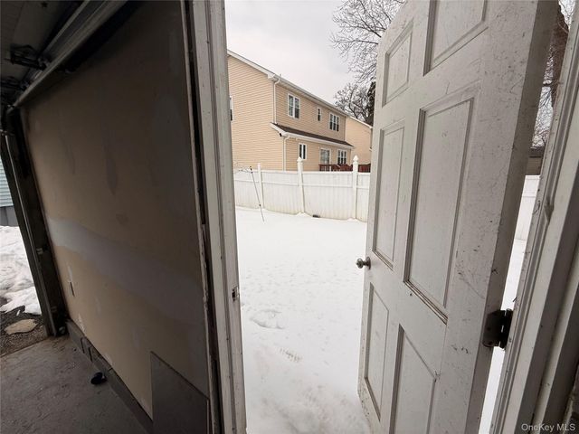 15 Mirin Avenue, Roosevelt, NY 11575