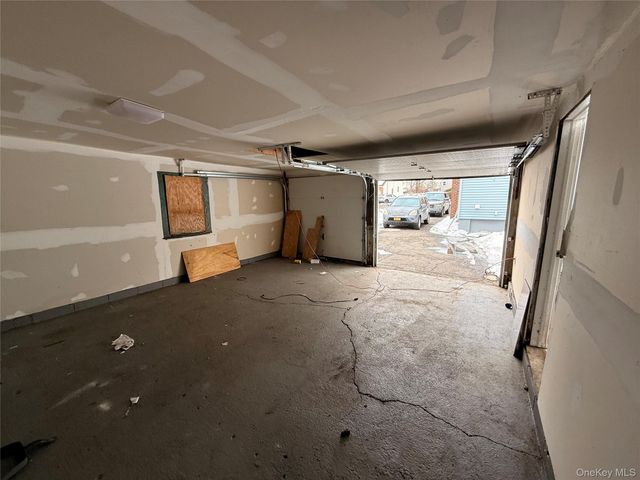 15 Mirin Avenue, Roosevelt, NY 11575