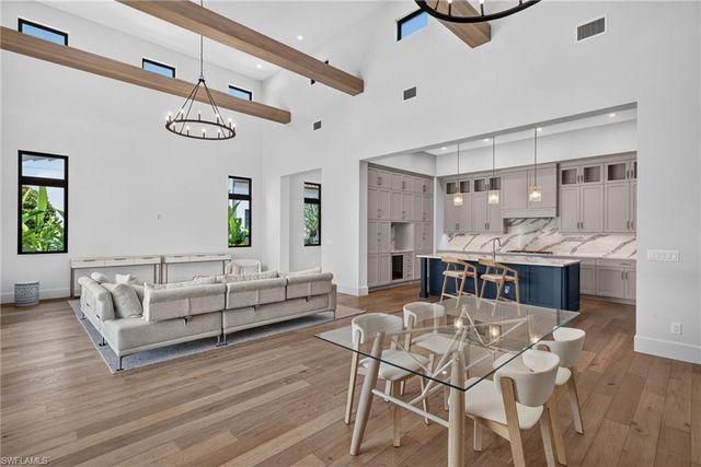 16696 Lucarno WAY, Naples, FL 34110