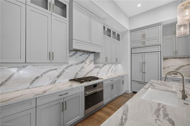 16696 Lucarno WAY, Naples, FL 34110