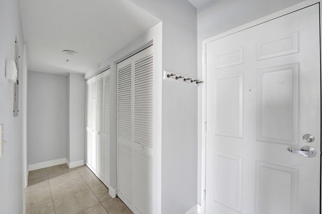 3020 NE 32nd Avenue 807, Fort Lauderdale, FL 33308