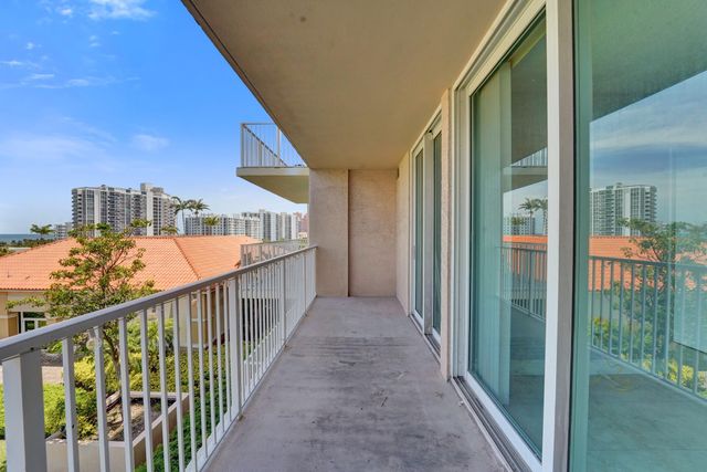 3020 NE 32nd Avenue 807, Fort Lauderdale, FL 33308