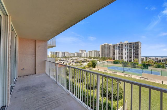 3020 NE 32nd Avenue 807, Fort Lauderdale, FL 33308