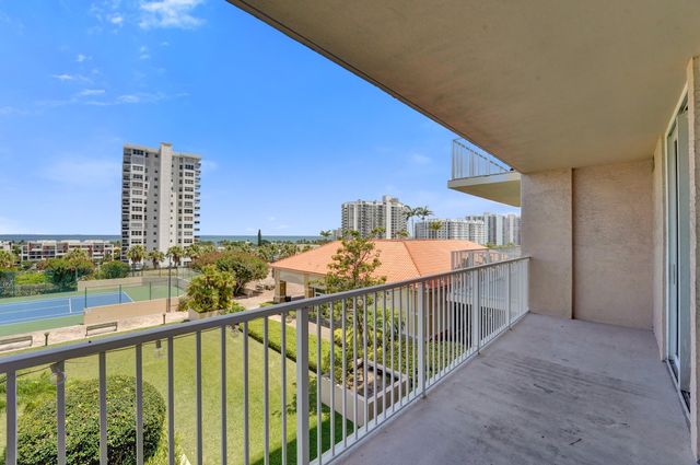 3020 NE 32nd Avenue 807, Fort Lauderdale, FL 33308