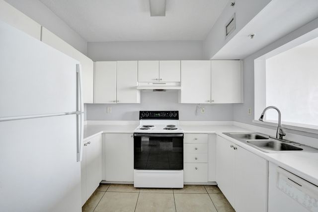 3020 NE 32nd Avenue 807, Fort Lauderdale, FL 33308