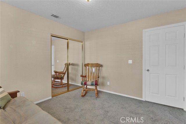 18311 Owatonna Road, Apple Valley, CA 92307