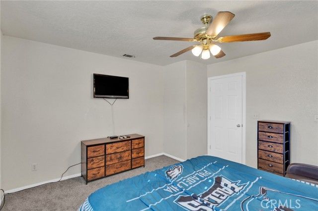 18311 Owatonna Road, Apple Valley, CA 92307