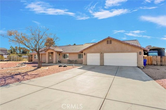 18311 Owatonna Road, Apple Valley, CA 92307