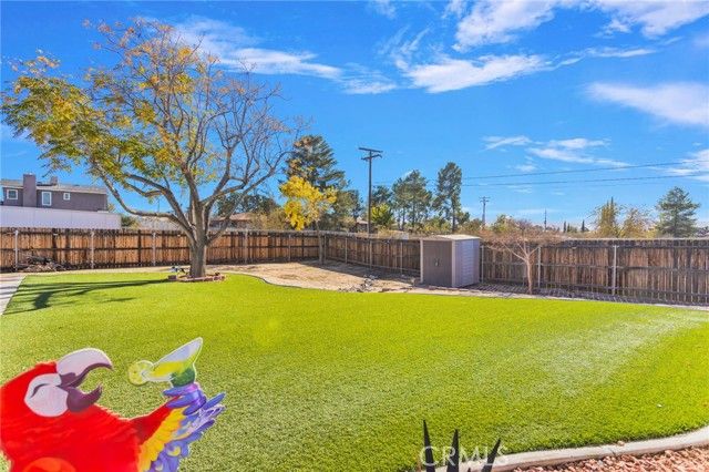 18311 Owatonna Road, Apple Valley, CA 92307