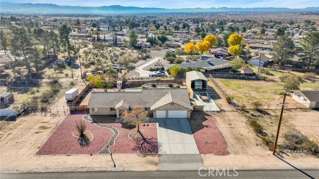 18311 Owatonna Road, Apple Valley, CA 92307