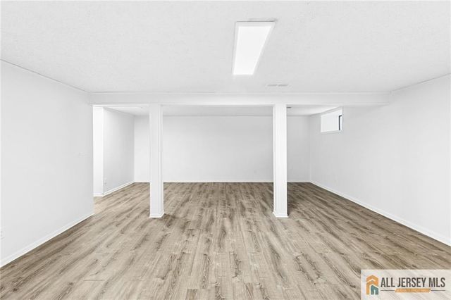 121 Beverly Hills Terrace B, Woodbridge Proper, NJ 07095