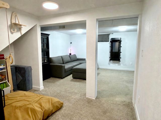 7005 N STEVENS St, Spokane, WA 99208