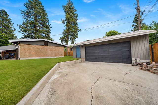 7005 N STEVENS St, Spokane, WA 99208