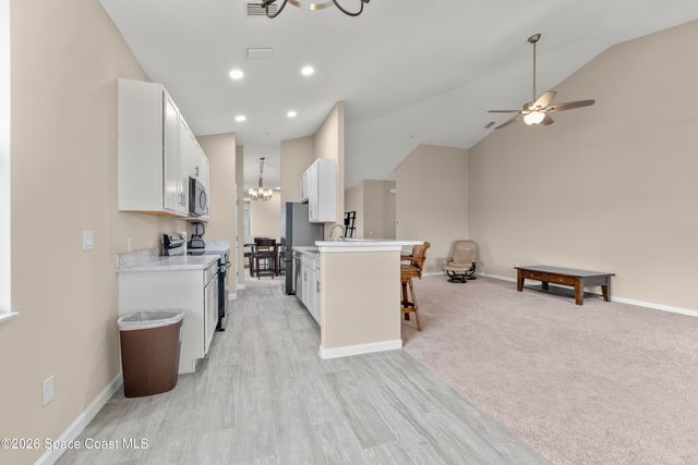 3951 Playa Del Sol Drive 204, Rockledge, FL 32955