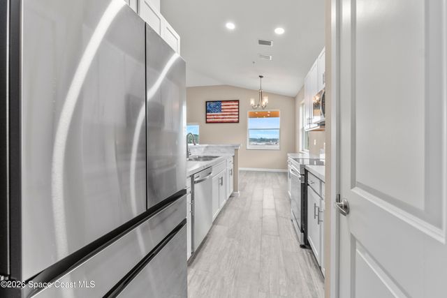 3951 Playa Del Sol Drive 204, Rockledge, FL 32955