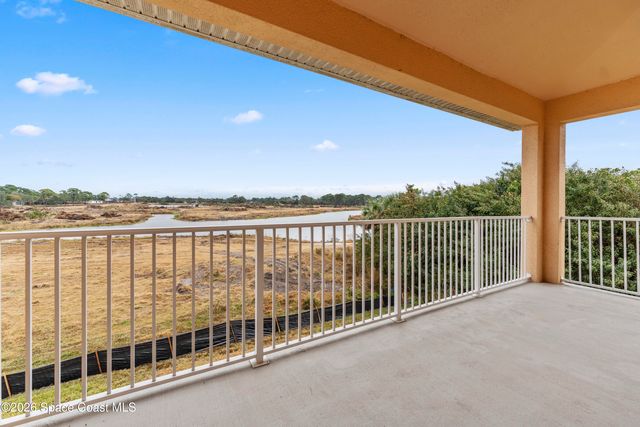 3951 Playa Del Sol Drive 204, Rockledge, FL 32955