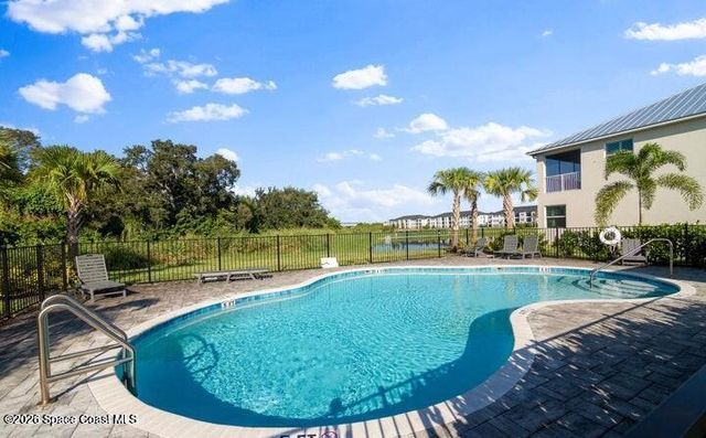 3951 Playa Del Sol Drive 204, Rockledge, FL 32955