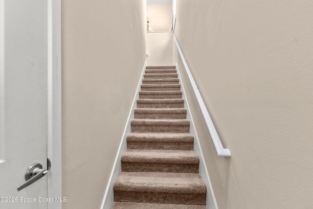 3951 Playa Del Sol Drive 204, Rockledge, FL 32955