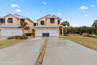 3951 Playa Del Sol Drive 204, Rockledge, FL 32955