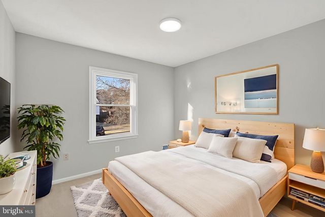 1711 PRELUDE DR, Vienna, VA 22182