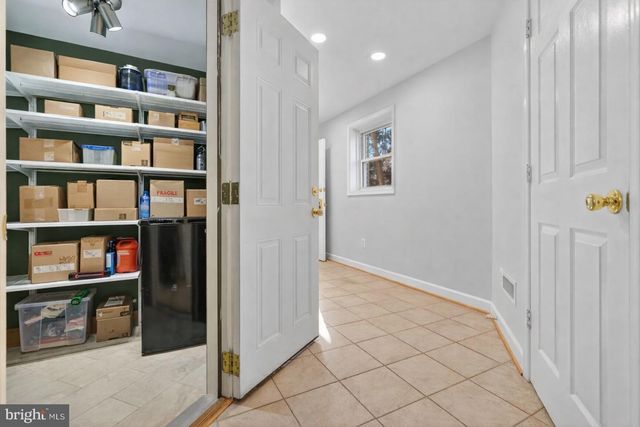 1711 PRELUDE DR, Vienna, VA 22182