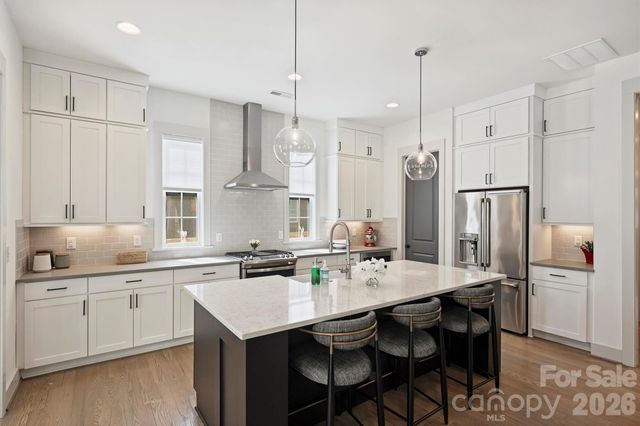 1414 Briar Creek Road, Charlotte, NC 28205