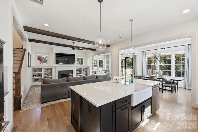 1414 Briar Creek Road, Charlotte, NC 28205