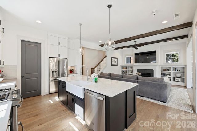 1414 Briar Creek Road, Charlotte, NC 28205