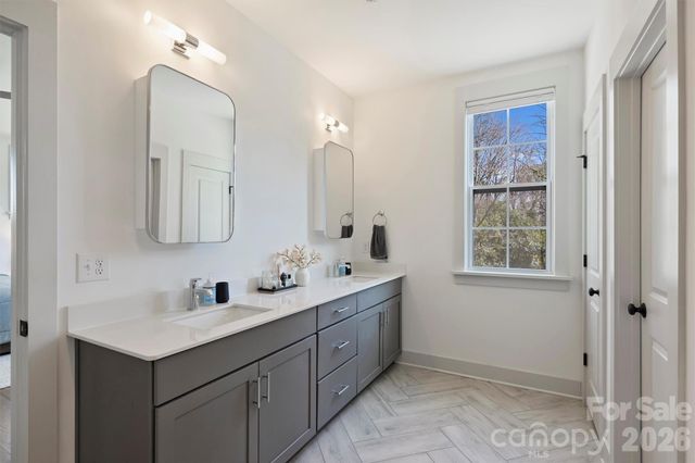 1414 Briar Creek Road, Charlotte, NC 28205