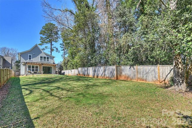 1414 Briar Creek Road, Charlotte, NC 28205
