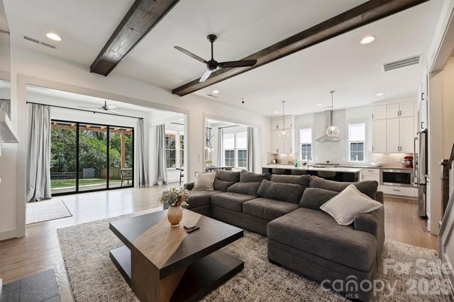 1414 Briar Creek Road, Charlotte, NC 28205