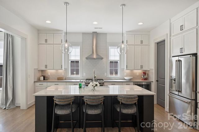 1414 Briar Creek Road, Charlotte, NC 28205