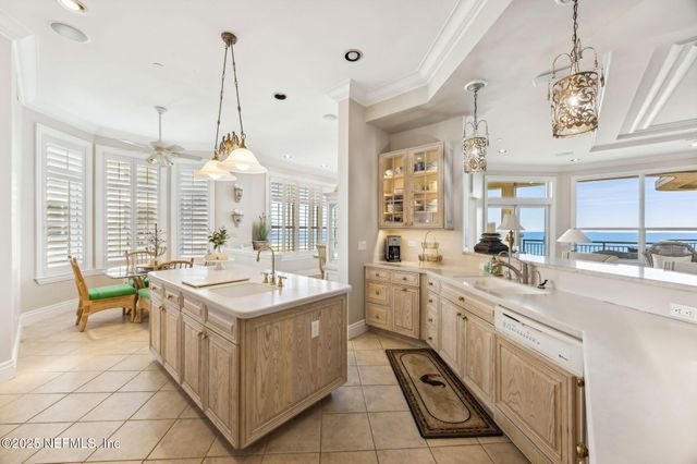 4694 CARLTON DUNES Drive 1401, Fernandina Beach, FL 32034