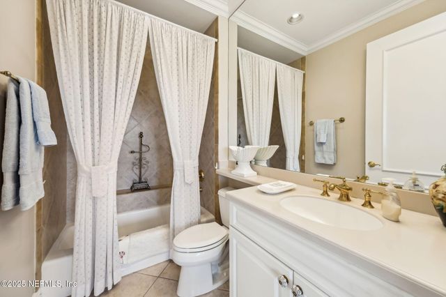 4694 CARLTON DUNES Drive 1401, Fernandina Beach, FL 32034