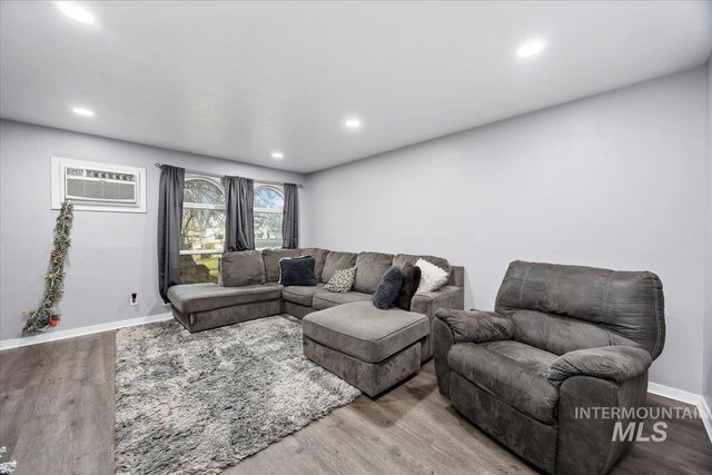 1964 Alta Drive, Twin Falls, ID 83301