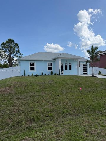 546 E Louisville St, Lehigh Acres, FL 33974