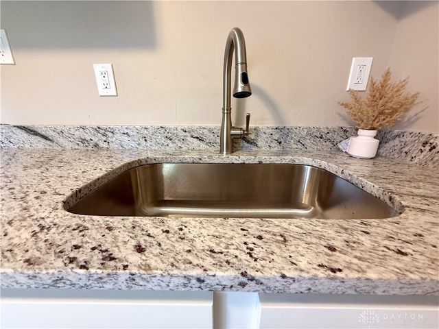 2128 Lamberton Street, Middletown, OH 45044