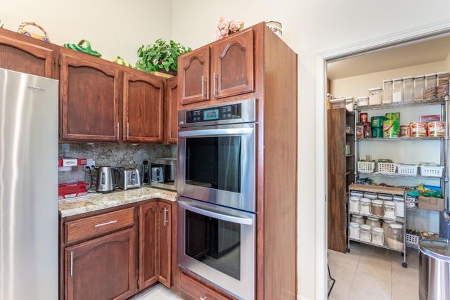 4368 Wild Flower Way, Redding, CA 96001