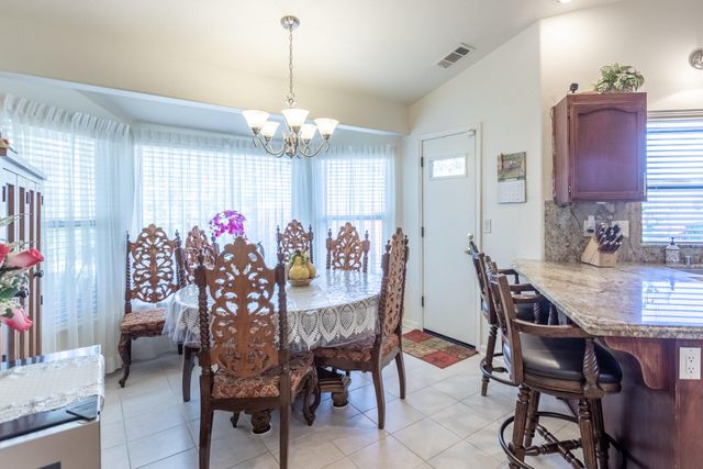 4368 Wild Flower Way, Redding, CA 96001