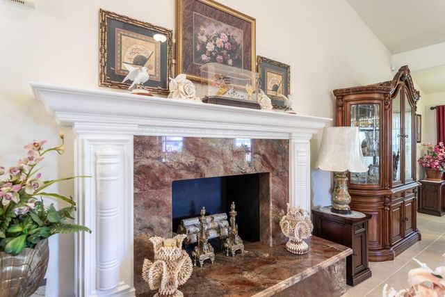 4368 Wild Flower Way, Redding, CA 96001