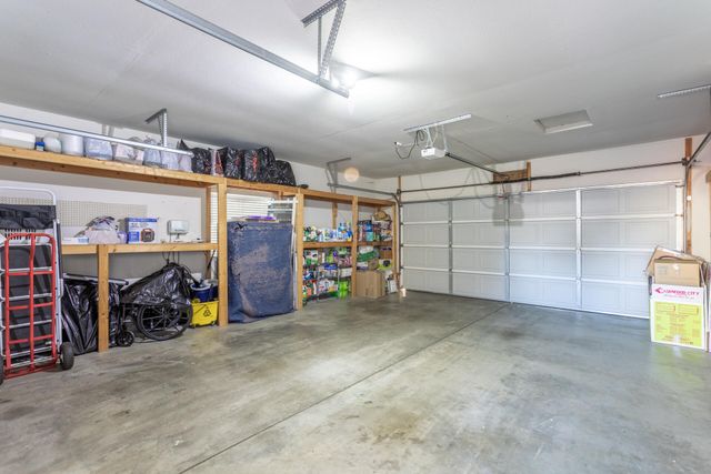 4368 Wild Flower Way, Redding, CA 96001