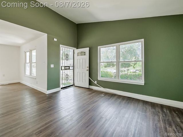 572 Tennessee Street, Detroit, MI 48215