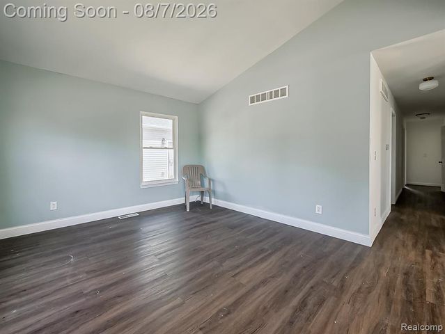 572 Tennessee Street, Detroit, MI 48215