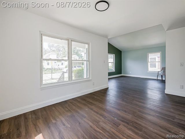572 Tennessee Street, Detroit, MI 48215